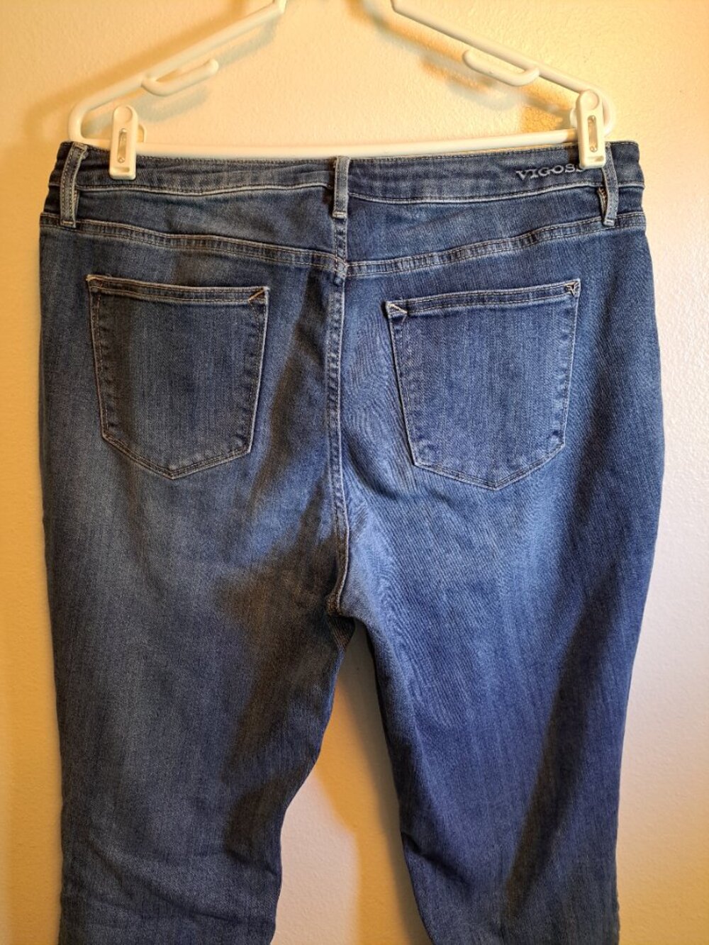 Vigoss Marley Straight Distressed Denim Jeans - Picture 2 of 11